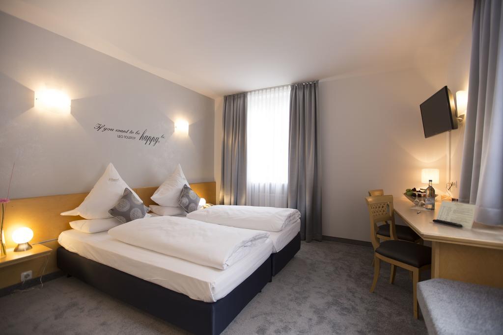 Drexel'S Parkhotel Memmingen Phòng bức ảnh