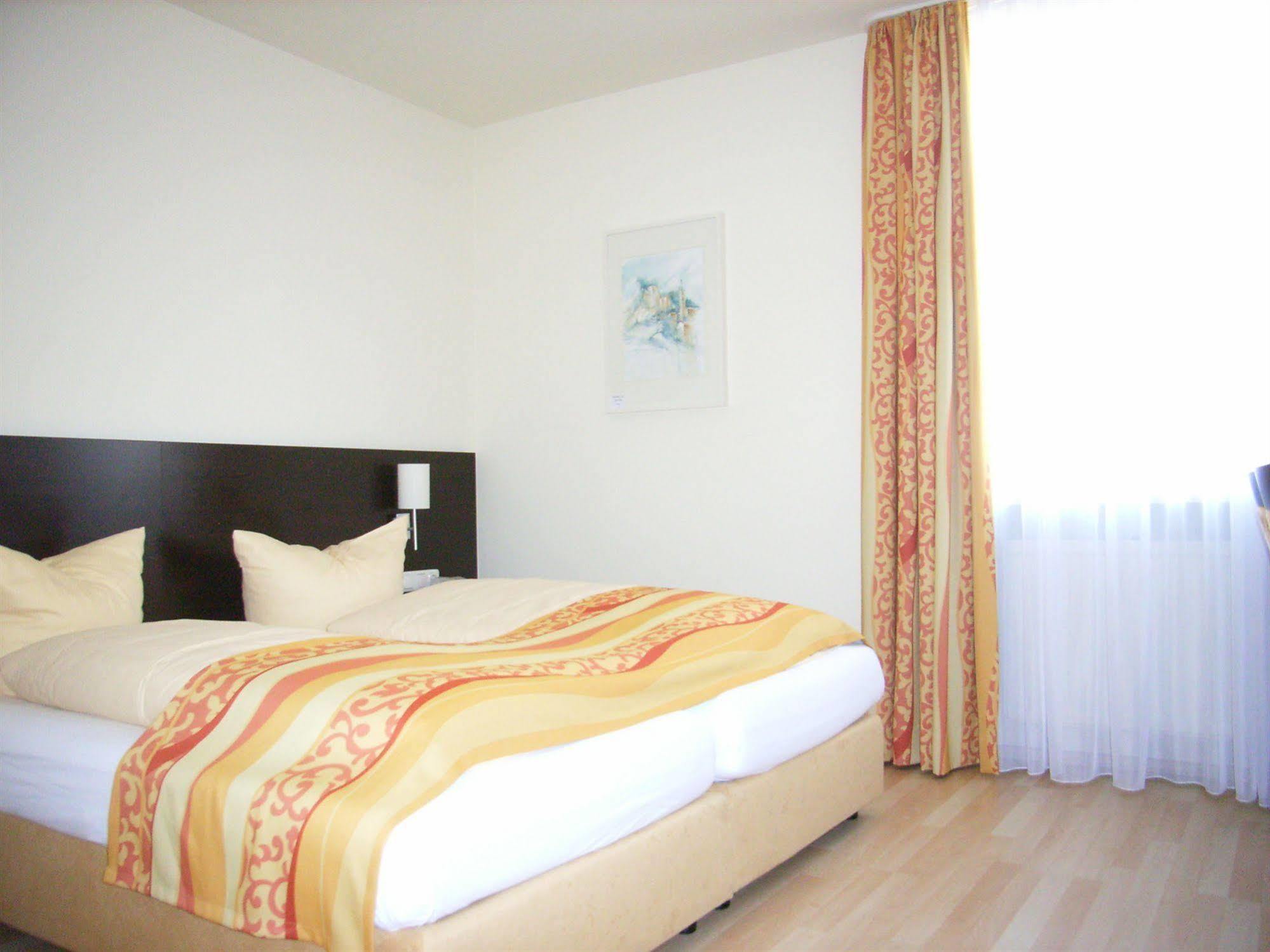 Drexel'S Parkhotel Memmingen Ngoại thất bức ảnh