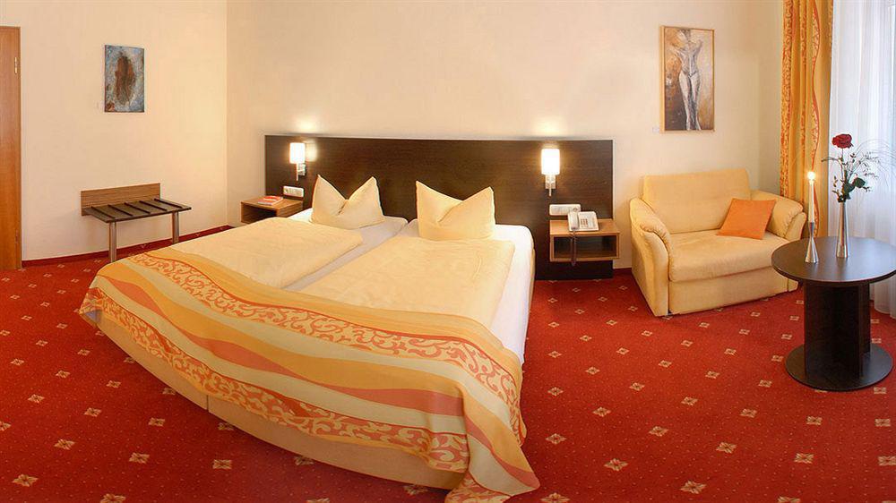 Drexel'S Parkhotel Memmingen Ngoại thất bức ảnh